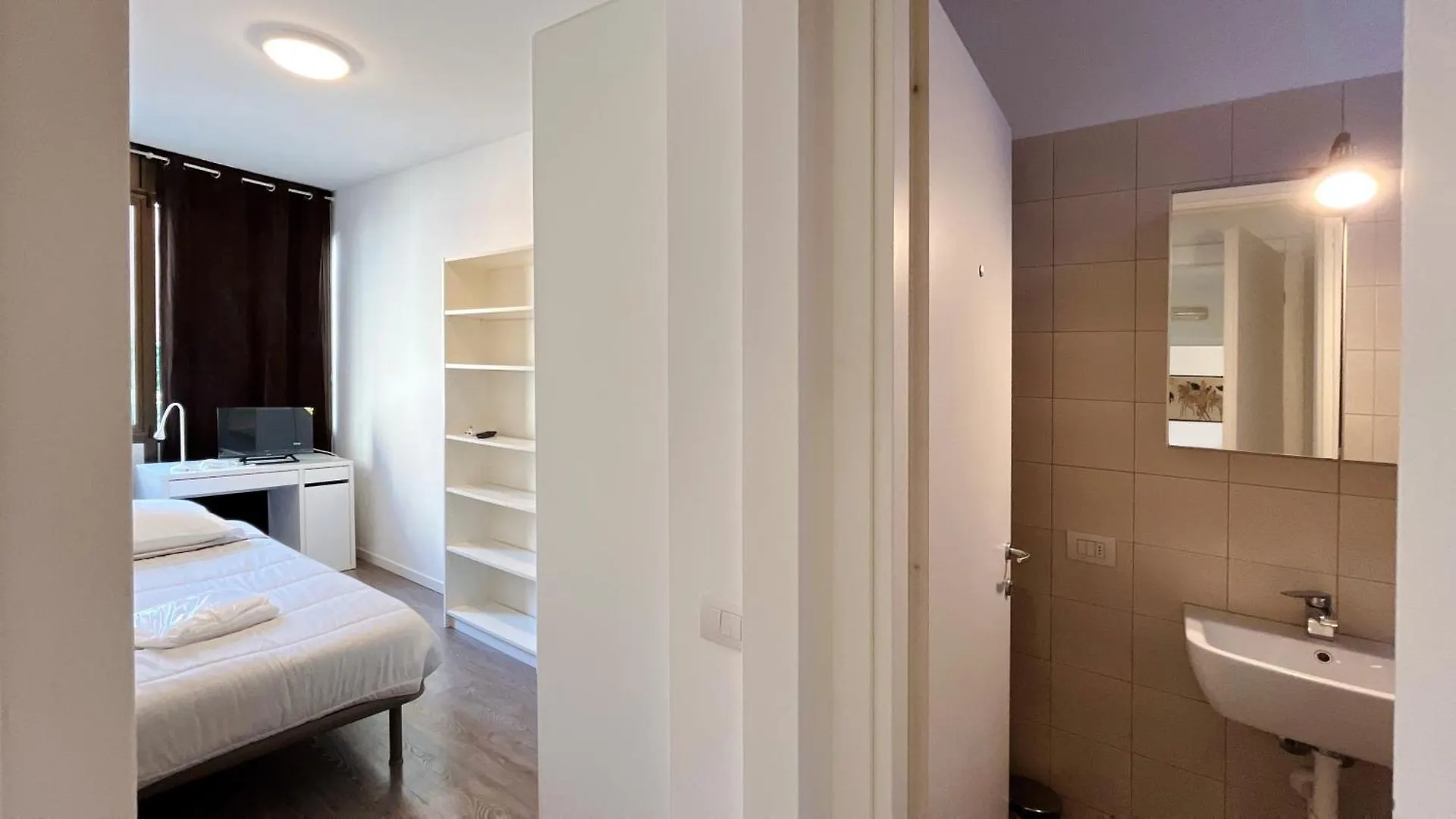 شقة Guest House Lecco - Affitti Brevi Italia إيطاليا